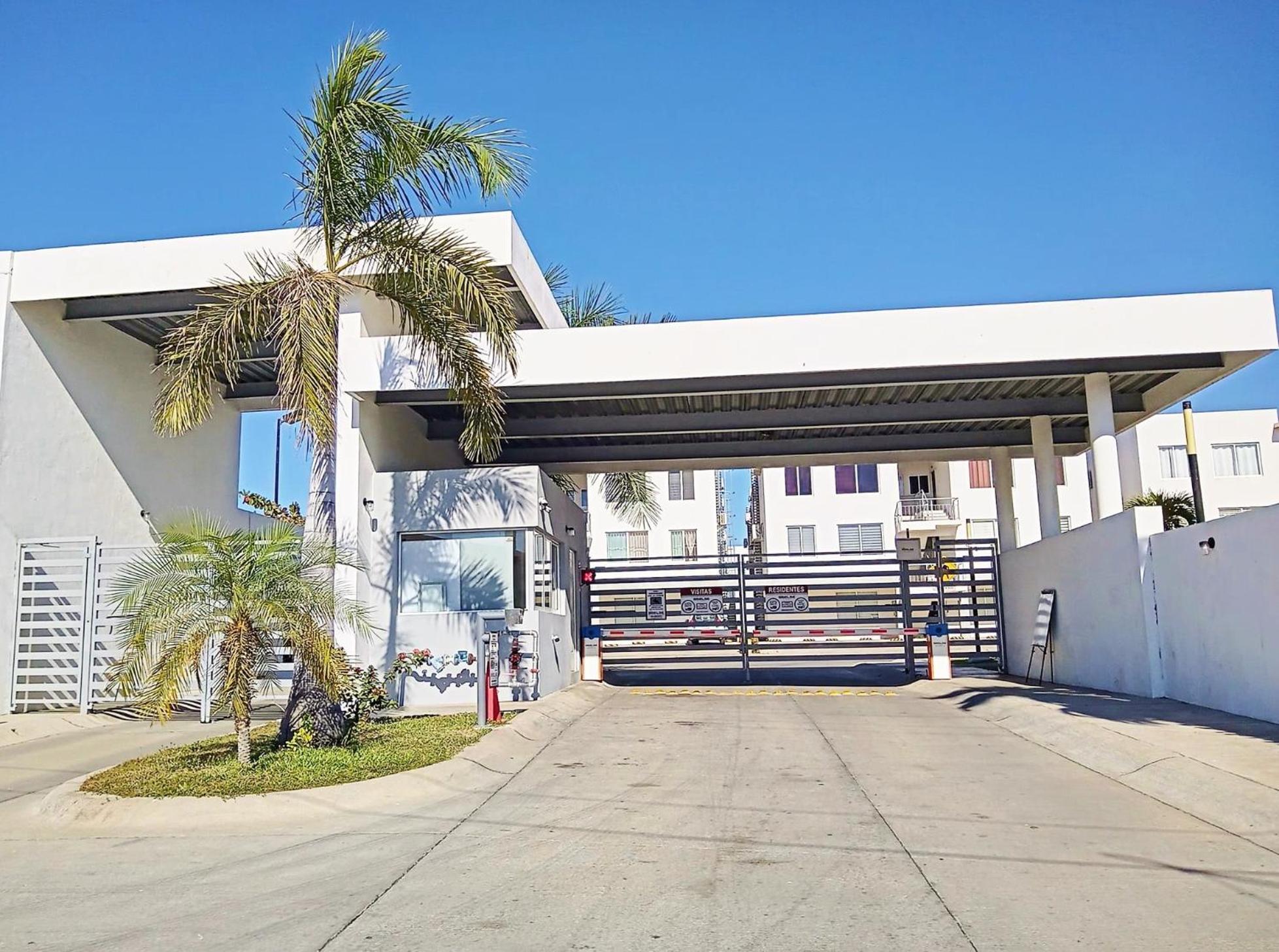 Departamento Moderno - Cafe Luxury - 3 Min Malecon *