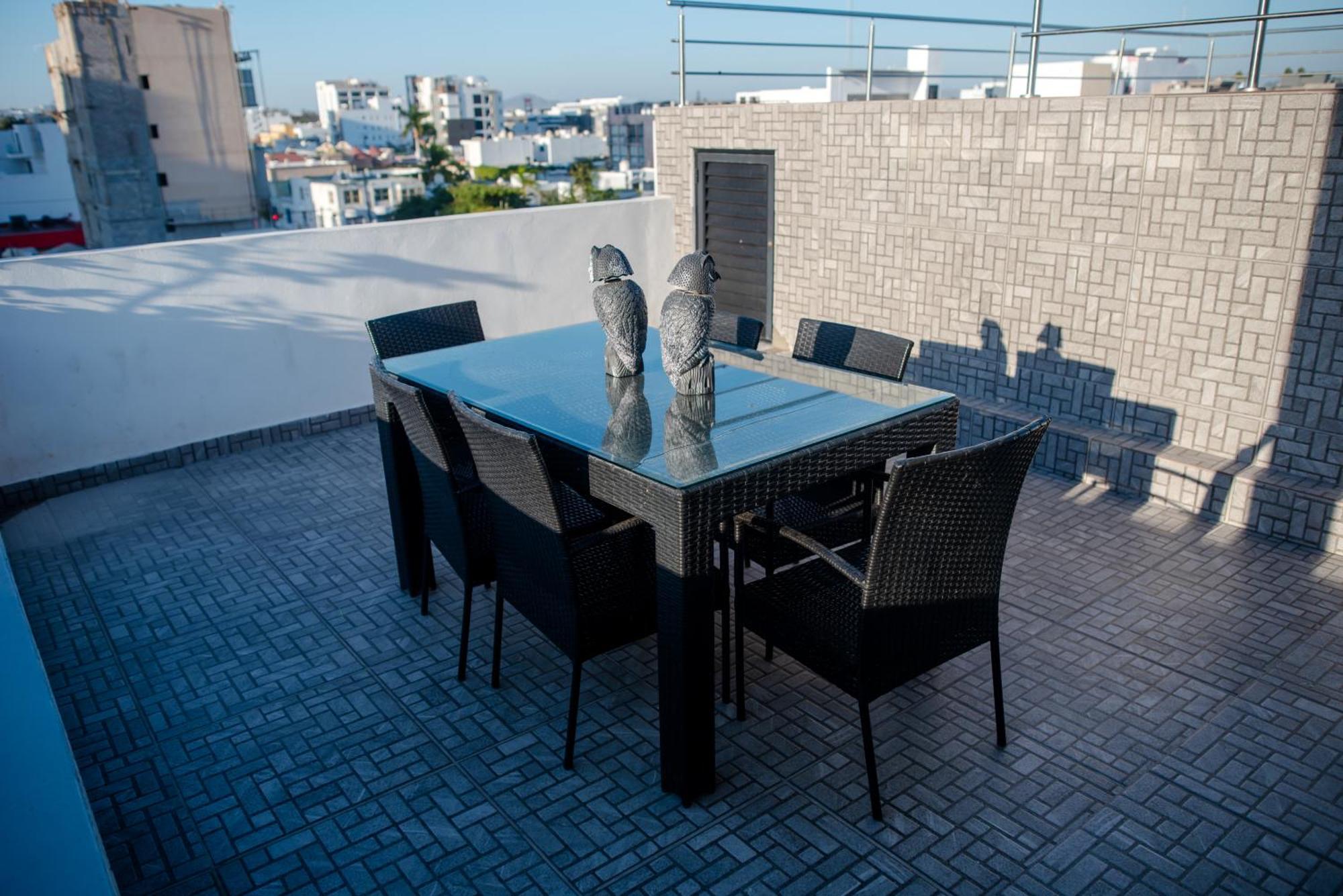2br/2ba 1 Block To Ocean! - Unit 3 Apartment *