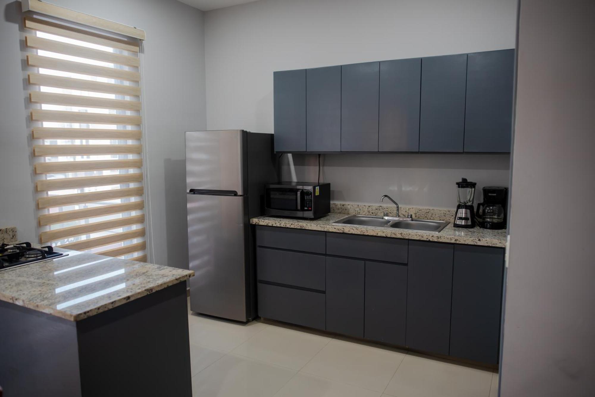 2br/2ba 1 Block To Ocean! - Unit 3 Mazatlan