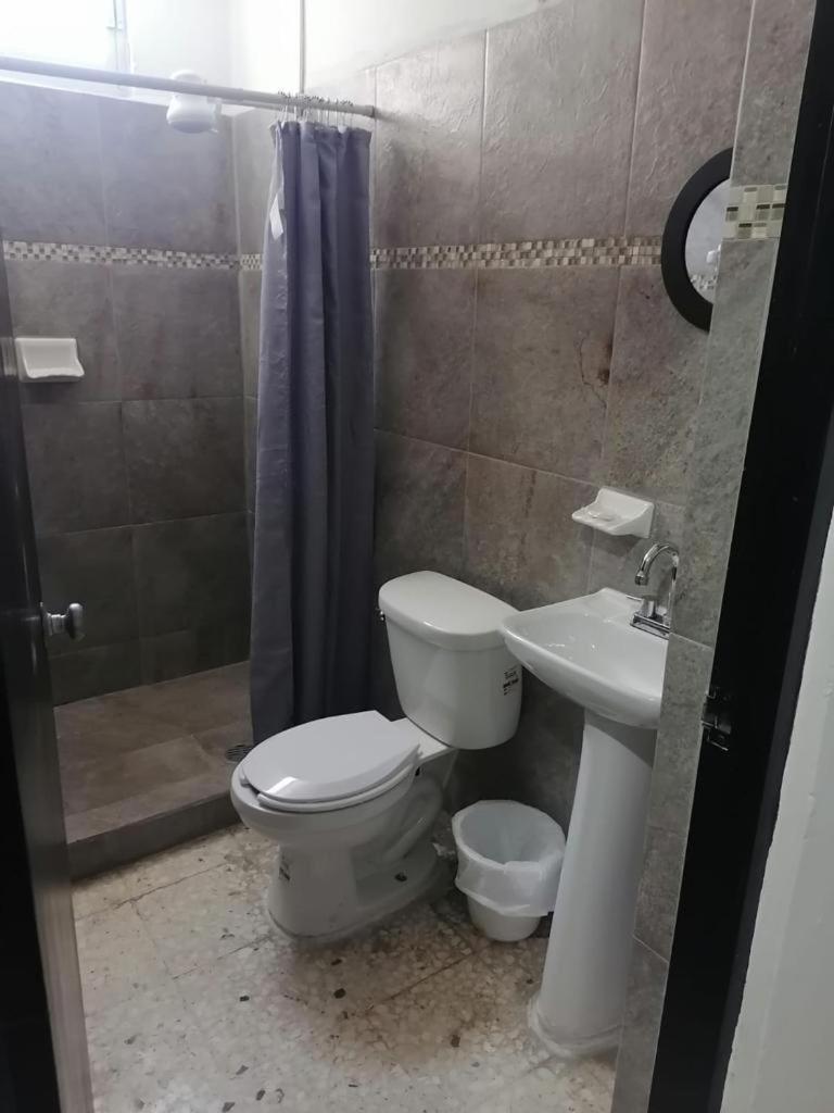 Torre Romo Departamento 1-3 Apartment