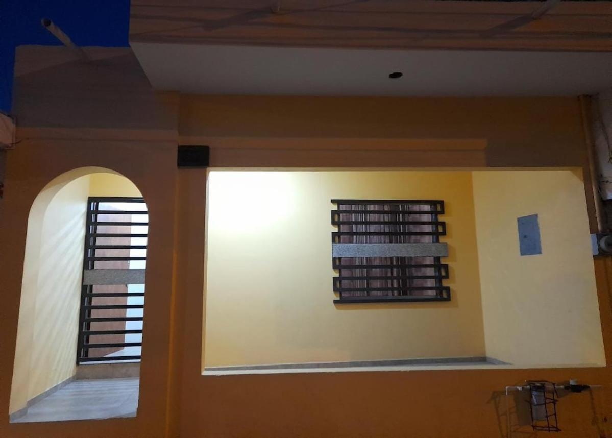 Economica Casa, Cercana Al Mar *
