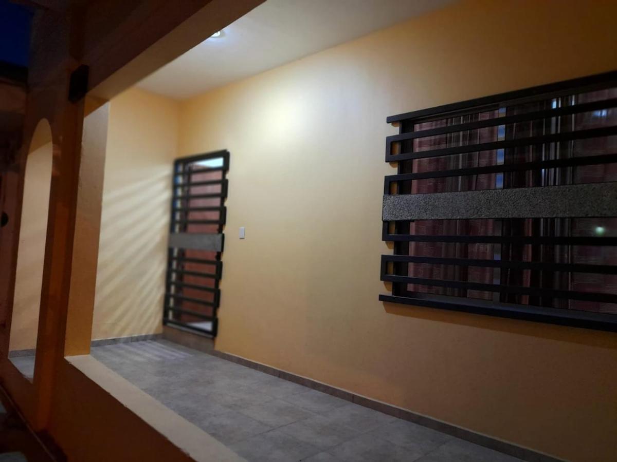 Economica Casa, Cercana Al Mar *
