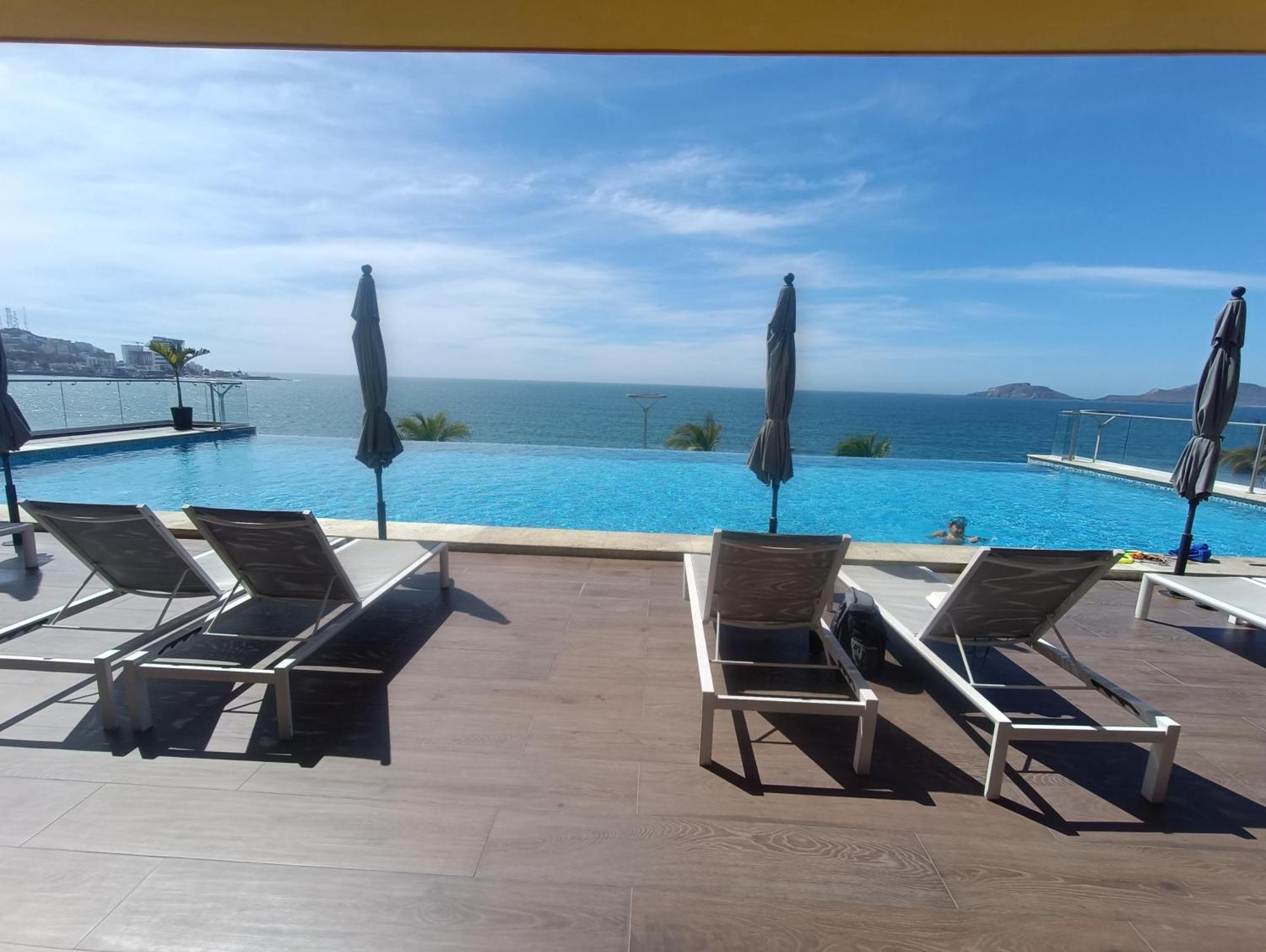 Sunsetview Maz Malecon Apartment *