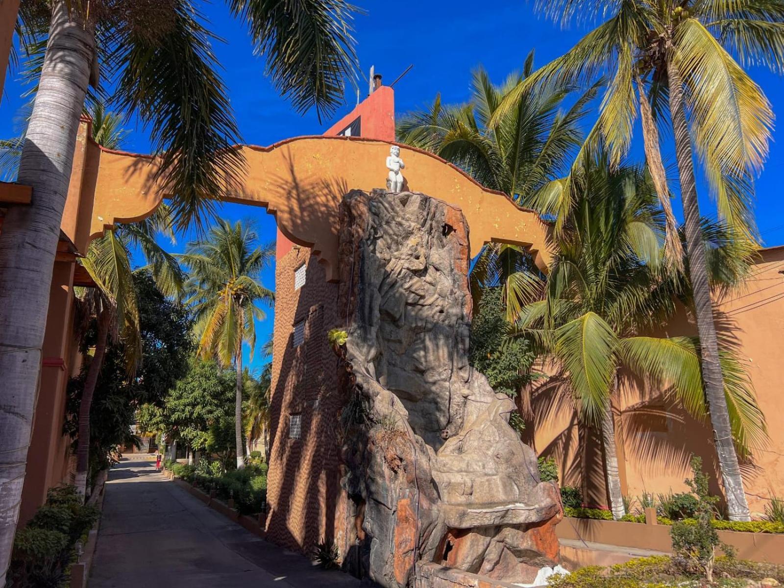 Hotel cápsula Oasis *