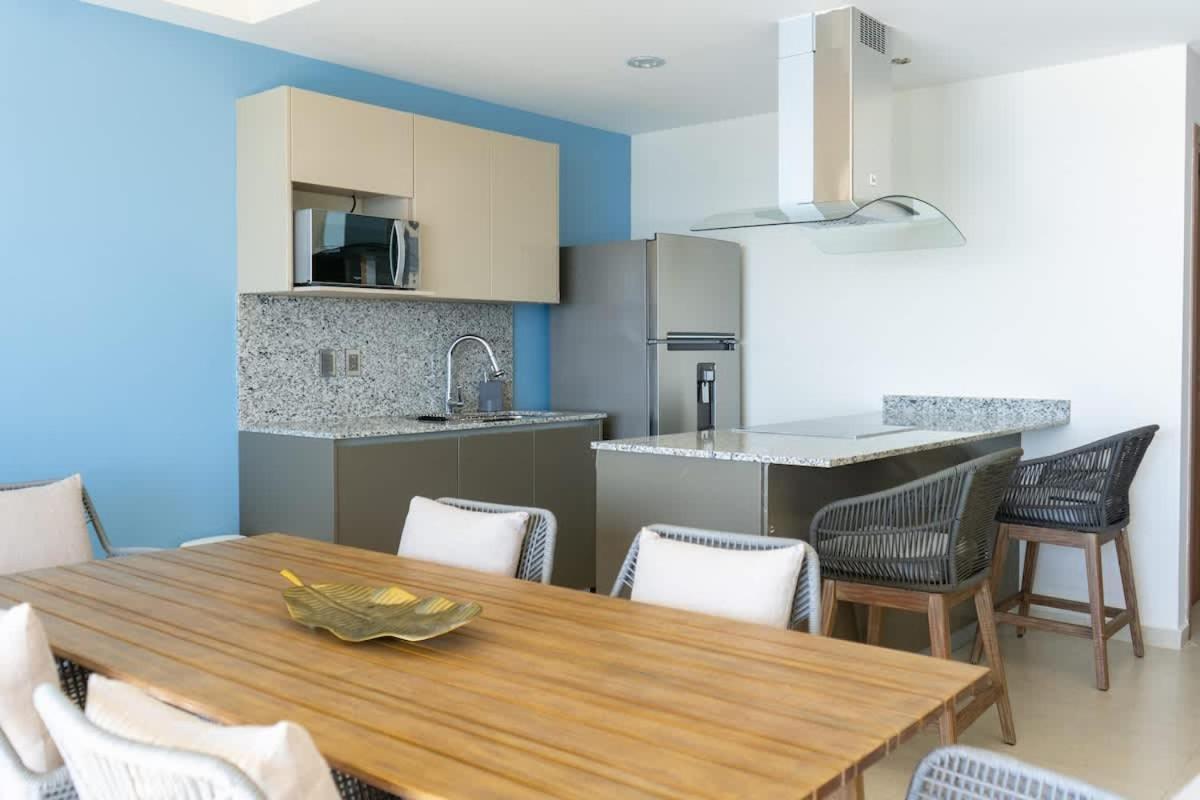 De Lujo Frente Al Mar En El Malecon - Alt 804 Apartamento *
