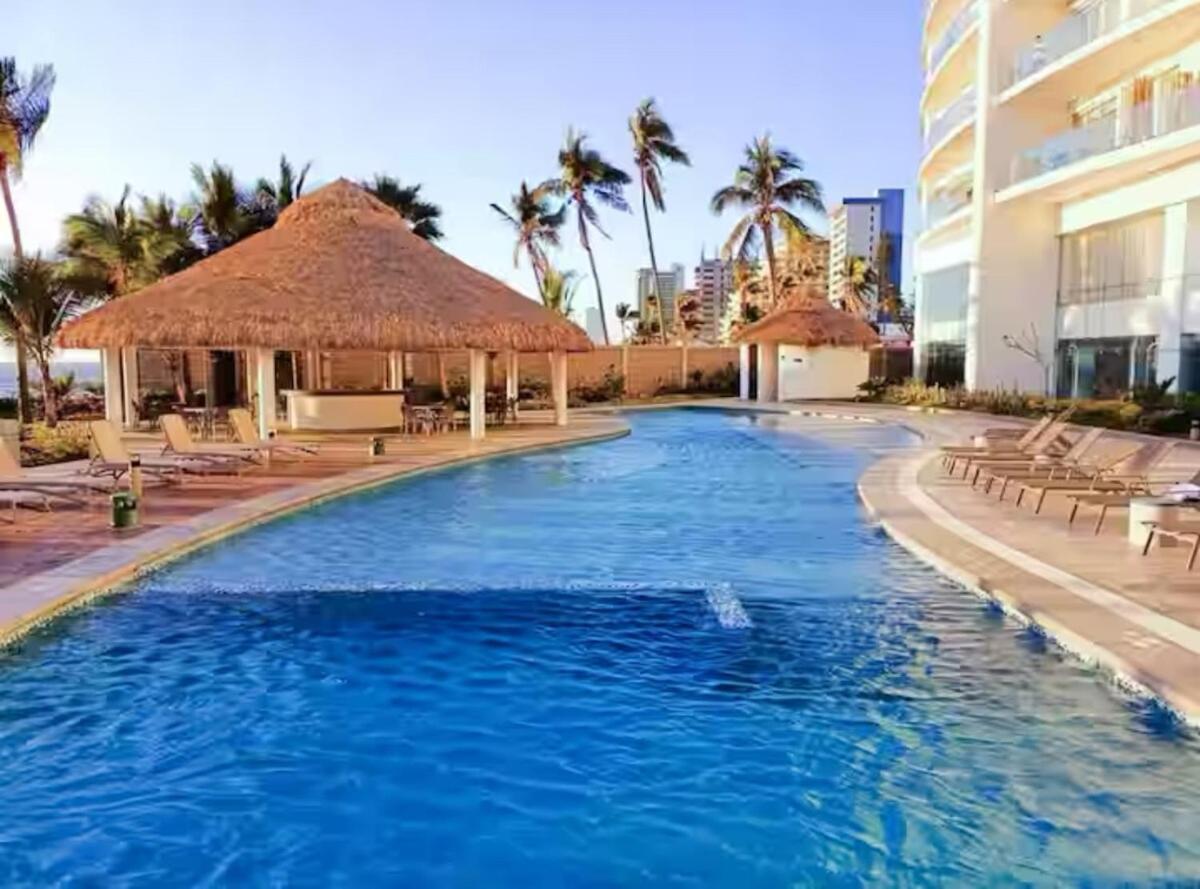 Departamento A Pie De Playa 5 P