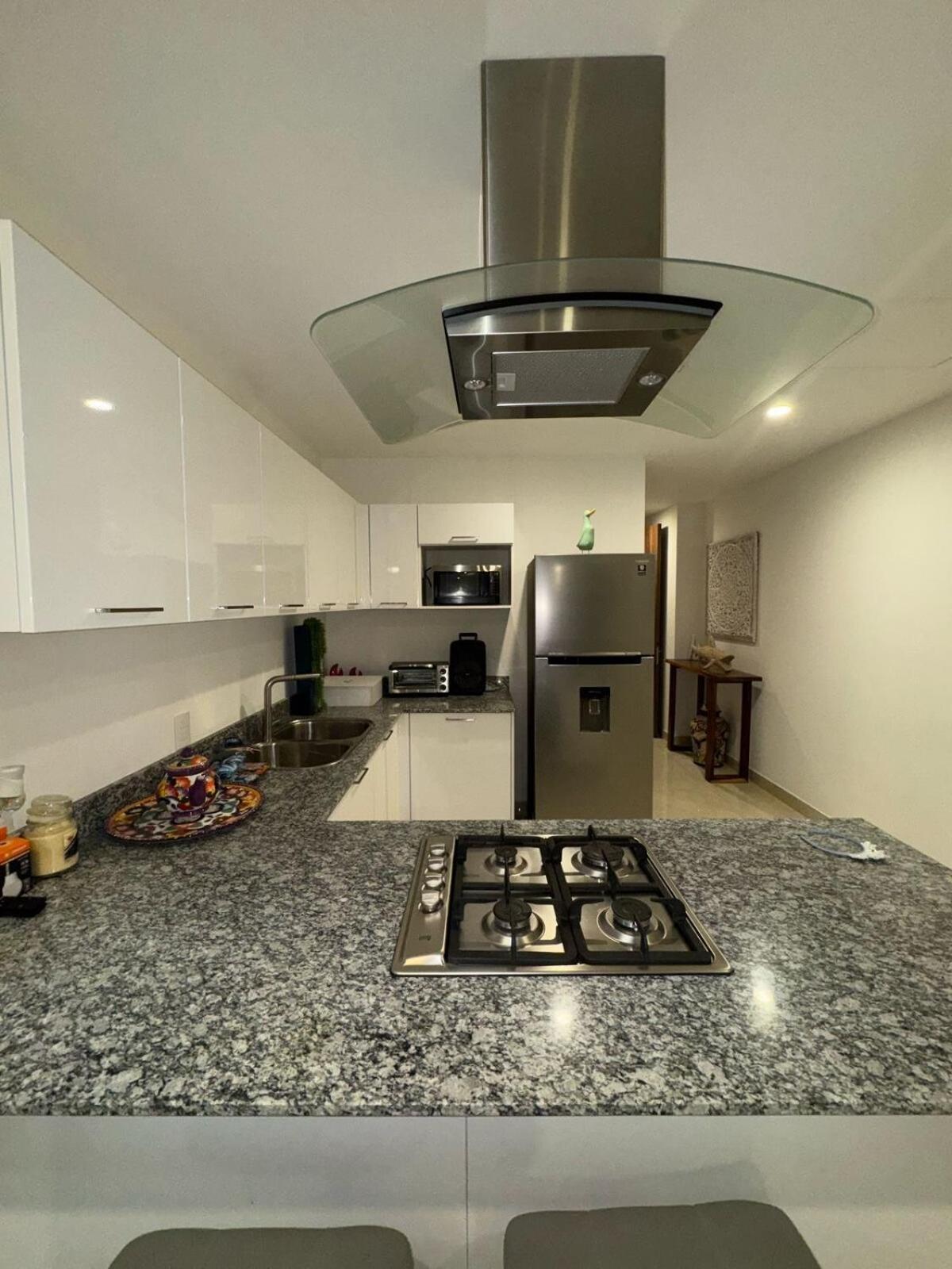 Departamento A Pie De Playa 5 P * Mazatlan