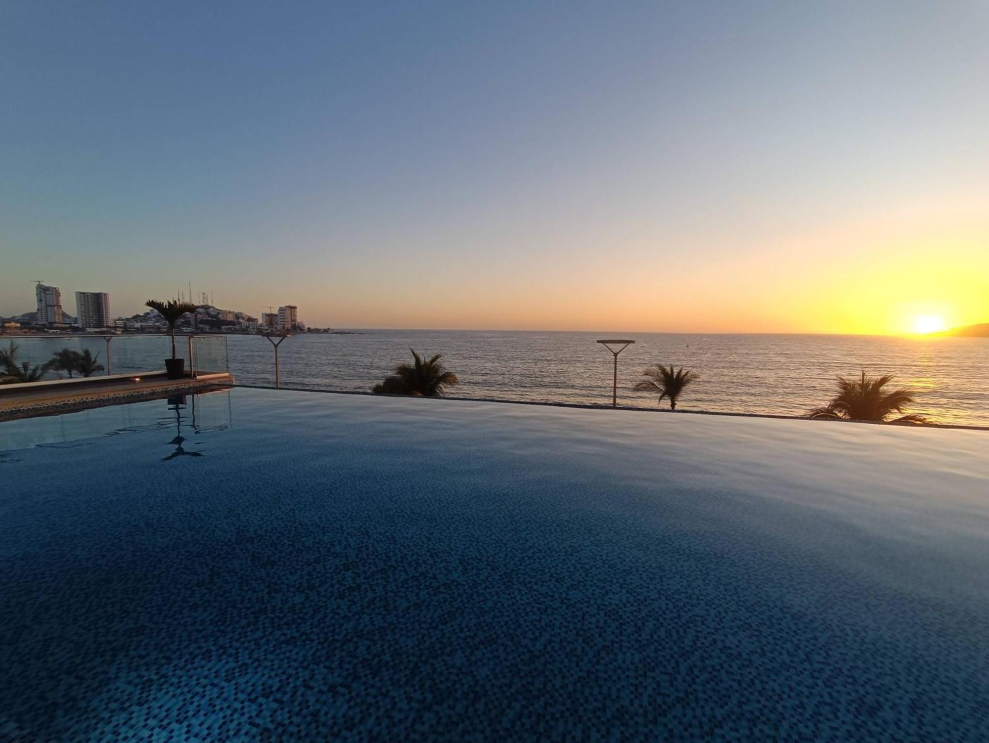 Sunsetview Maz Malecon