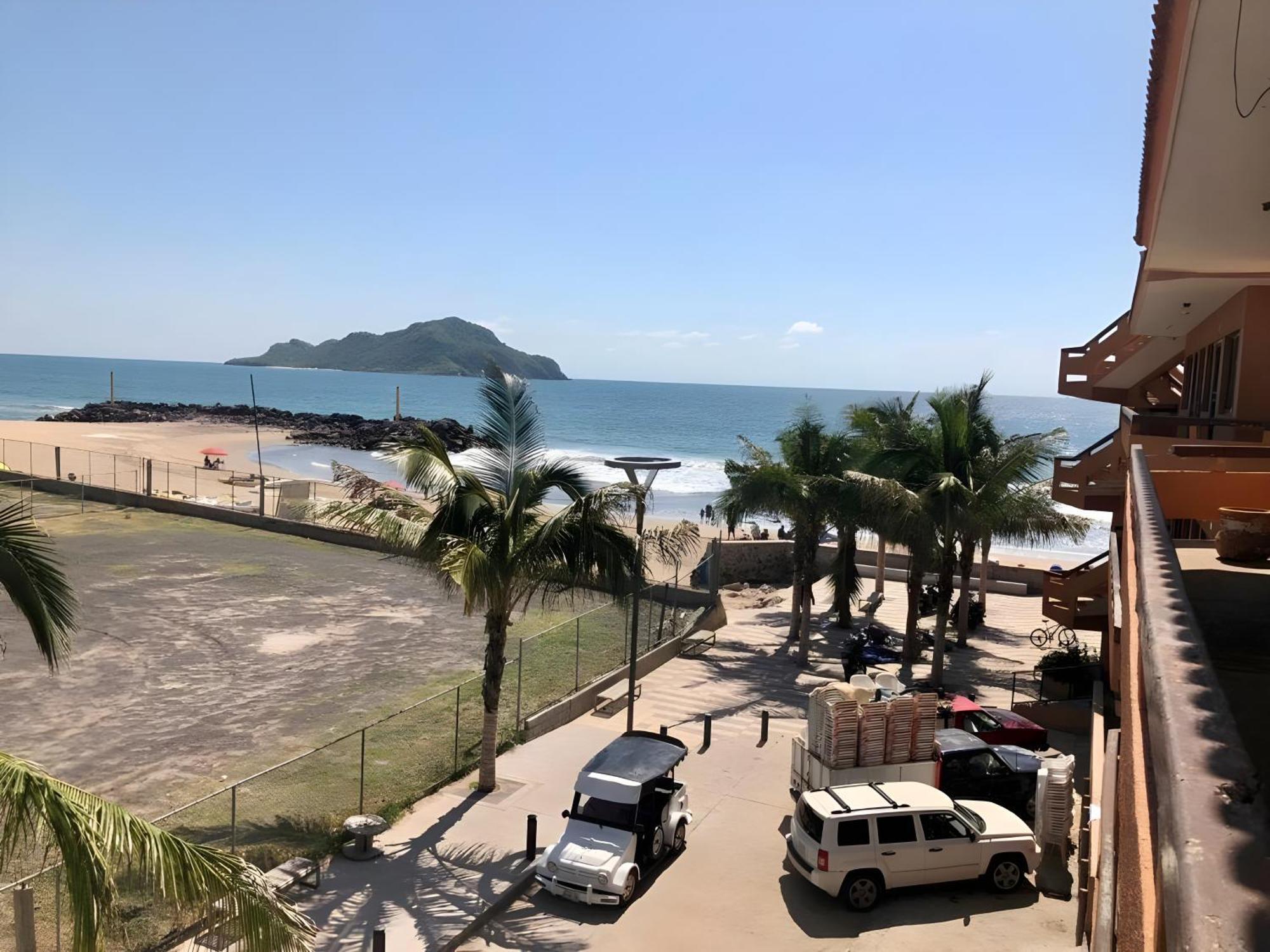 Playa Mazatlan