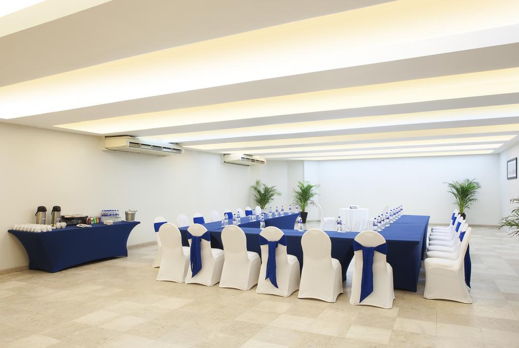 Emporio Hotel 4*