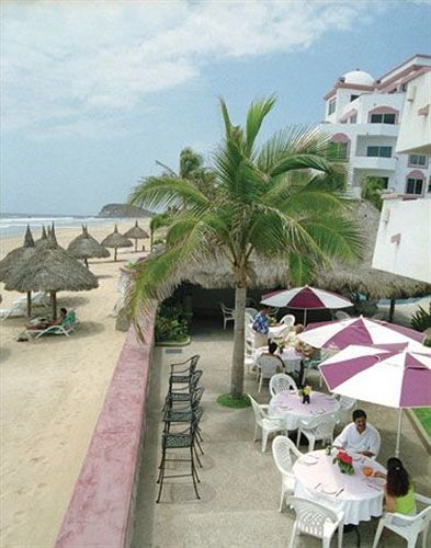 Costa Bonita Resort