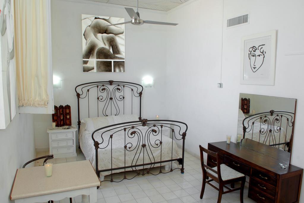 Hotel Machado