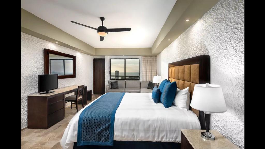 W-el Cid El Moro Hotel, Mazatlan
