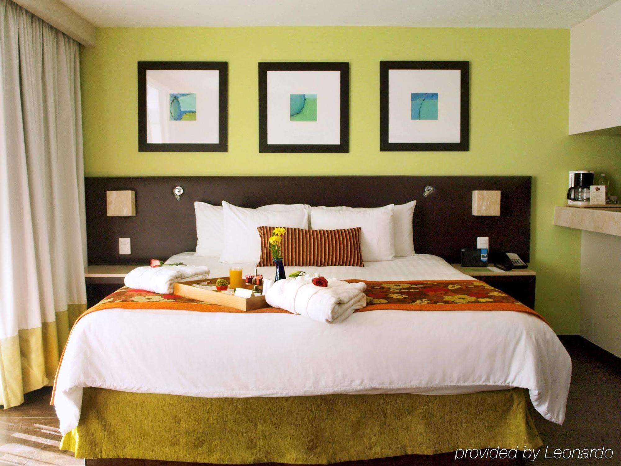 Emporio Hotel