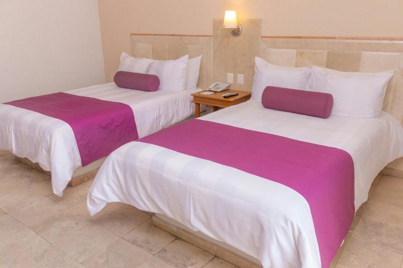 Quality Inn 4*