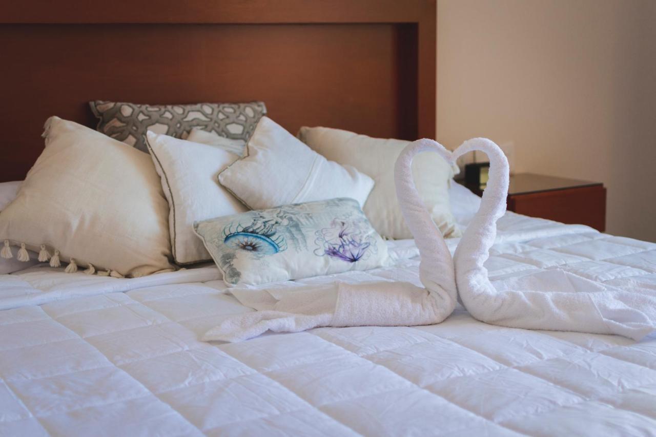 Hotel La Lola &