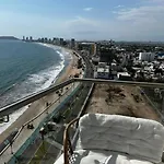 Luxury Condo En Malecon, Alberca Infinity & Jacuzzi