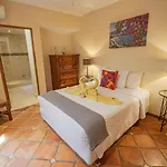 Perfect Historico Location!!