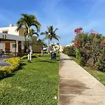 Casa En Renta Vacacional En Real Del Valle