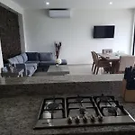 Hermoso Y Amplio Condominio En Sabalo.