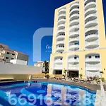 Condominio Miramar, Mazatlan En Malecon Frente A La Playa