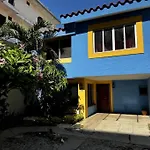 Casa Enfrente Del Mar Y Malecon!