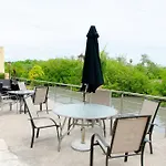 Spacious Apartment With Pool Facing The Ocean In Mazatlan - Marina