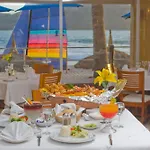 Las Flores Beach Resort
