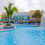 Las Flores Beach Resort