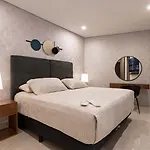 Departamento Luxury A Pie De Playa