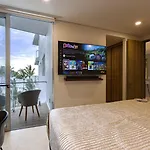 Departamento Luxury A Pie De Playa