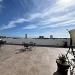 New~Promo~2 Queen Beds~Near Beach~Poolside~Sleep 6
