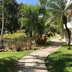 Costa Bonita Condominiums & Beach Resort - Primer Planta