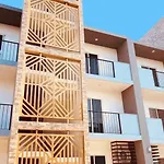 Departamento El Tesoro #2 - Olas Azules - 3 Min Malecon