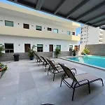 Hotel Ave Inn
