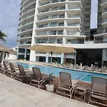 Departamento En Mazatlan Con Acceso A La Playa Y Alberca Comun #704 Torre Norte