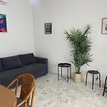 Ecosuite 2, Near The Beach And Shared Terrace.