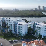 Departamento Isla Marina Mazatlan Con Alberca