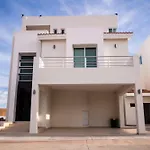 House In Punta Cerritos 3 Bedrooms And Rooftop