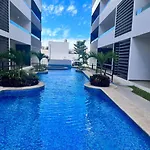 Marina Cerritos Apartment