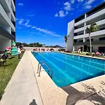 Marina Cerritos Apartment