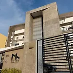 Departamento En Marina Mazatlan, A 5 Min De Playa, Con Alberca - 3D