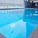 Residencial A 5 Min. De Plaza Comercial