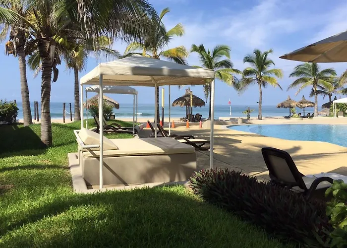 A Pie De Playa Con Alberca Jacuzzi Vista Al Mar