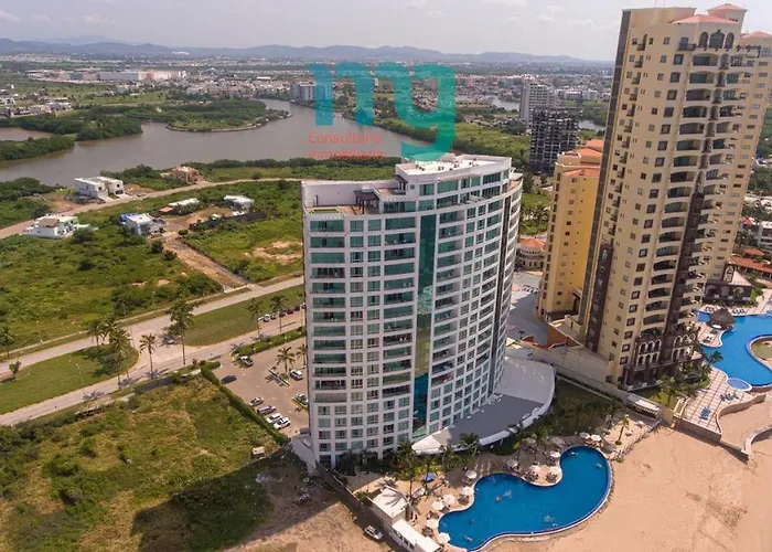 Condo Crown Park Royal