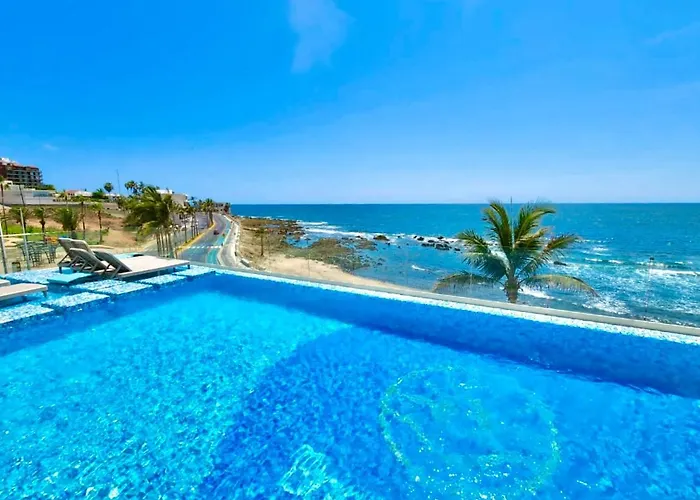 Malecón Vista al mar Alberca Infinity Jacuzzi Gym