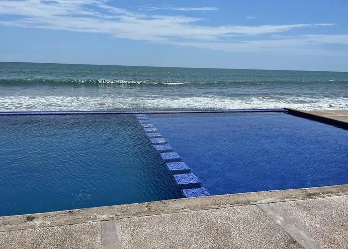 Condo playa cerritos con 2 albercas Mazatlan