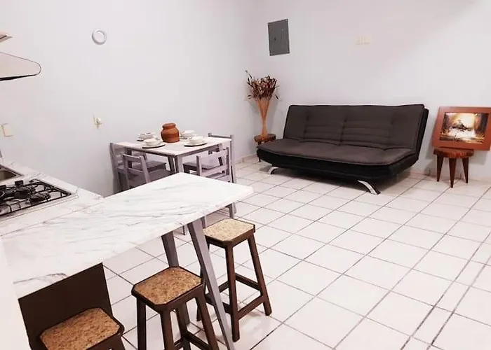 Departamento Con Diseno Elegante Y Ambiente Intimo En Zona Centrica Y Muy Cerca De La Playa