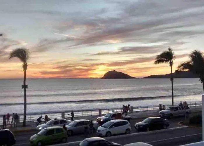 *Departamento De Lujo En Horizon Sobre El Malecon*