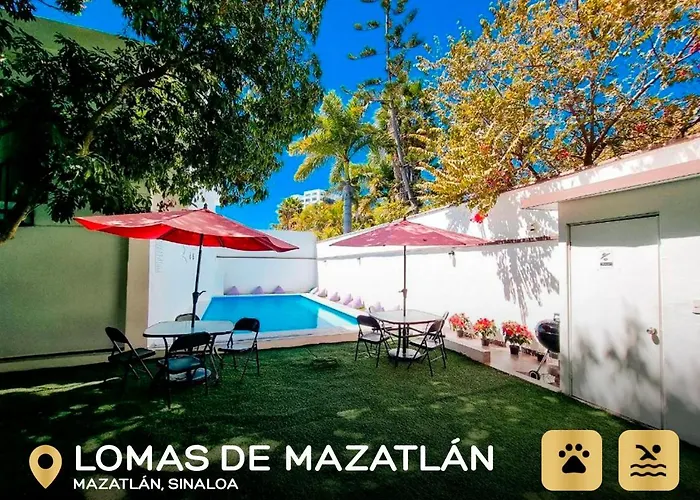 Hostal La Casa De Madera